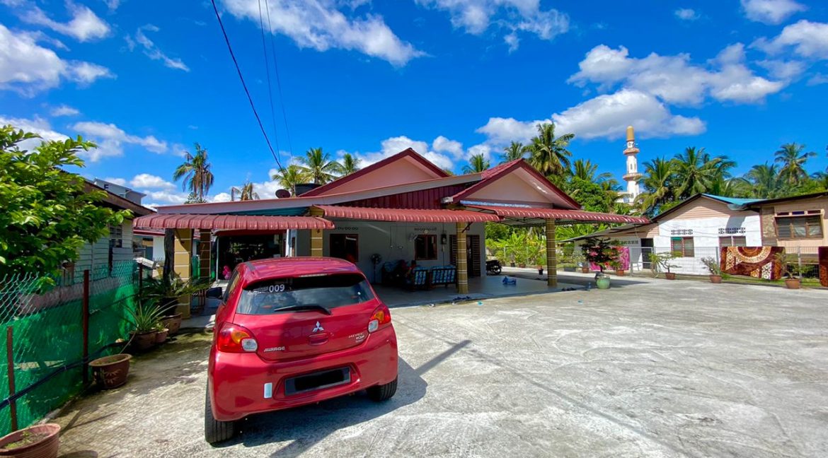 Banglo Kg Paroi - 1