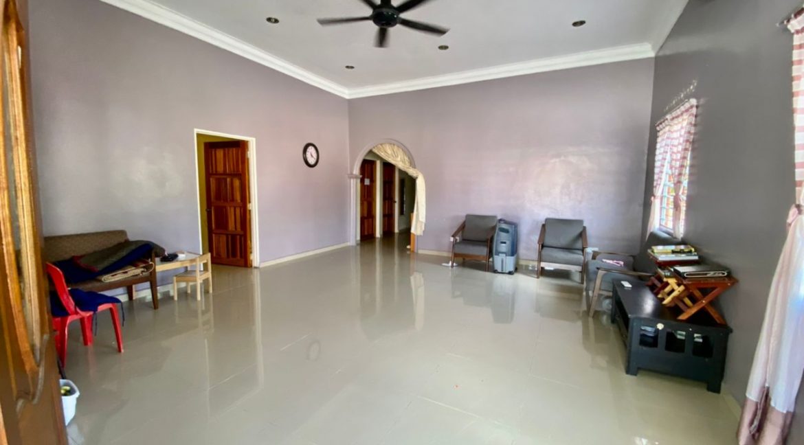 Banglo Kg Paroi - 6